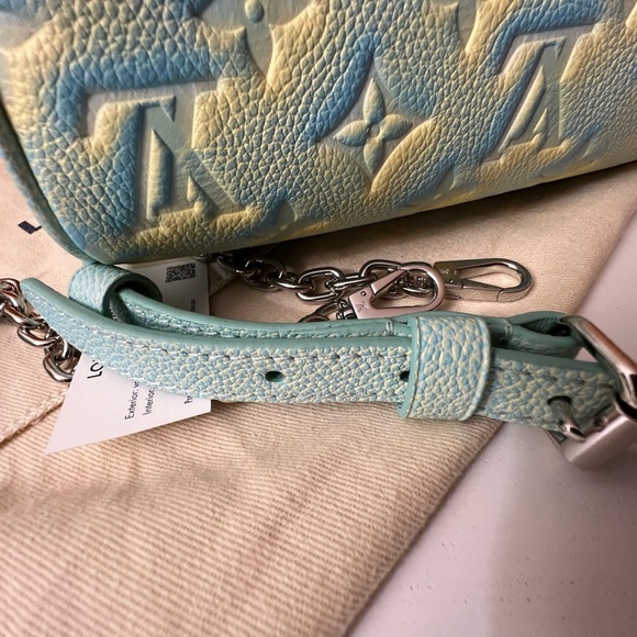 Louis Vuitton NWT BANDOULIÈRE stardust blue green empriente SPEEDY 20 - Picture 10 of 12